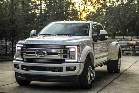 2018 Ford F Series Super Duty New Car Review Autotrader