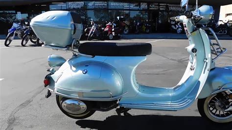 This is the classic scooter. Brand New Vintage Style Chelsea BMS 150cc Vespa Style ...