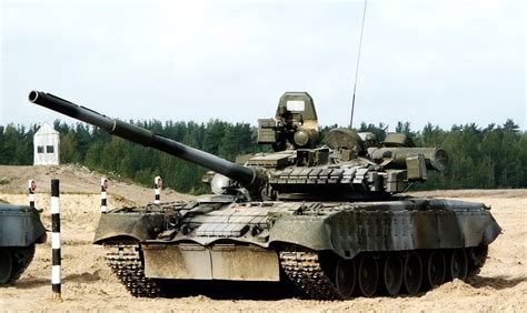 T 80BV Russia Tank T 64 Soviet Tank Military Pictures Battle Tank
