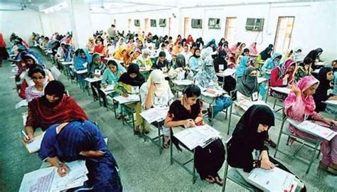 ملک بھر میں ایم ڈی کیٹ کا امتحان، پرچہ آؤٹ کرانے کا منصوبہ ناکام، متعدد طلبا گرفتار