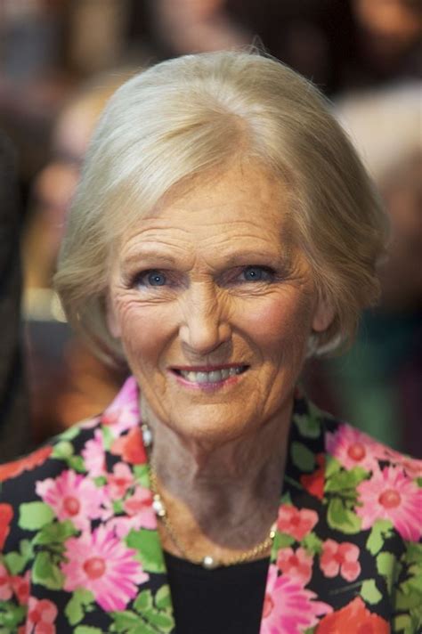 Mary Berry Makes The Fhm’s Sexiest Top 100 80 Year Old Beats Jennifer Lopez And Caroline Flack