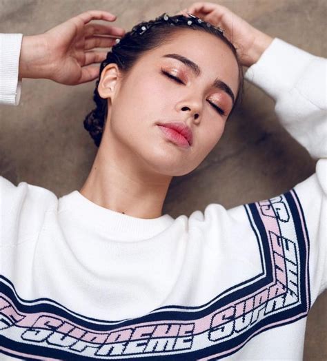 Yaya Urassaya นางแบบ ไอเดียการแต่งหน้า การแต่งตา