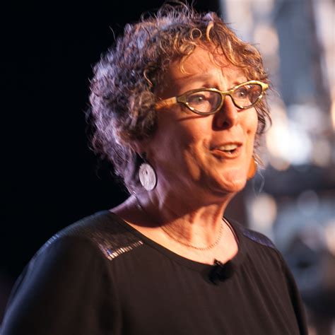 All You Need To Know About Lynda Weinman
