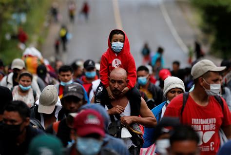 Guatemala Detiene Y Reprime Con Violencia A La Caravana Migrante