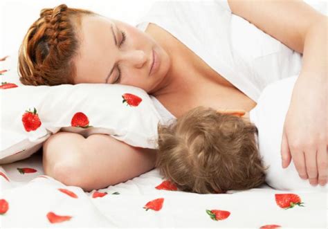 Bed Sharing With Baby The Risks And Benefits