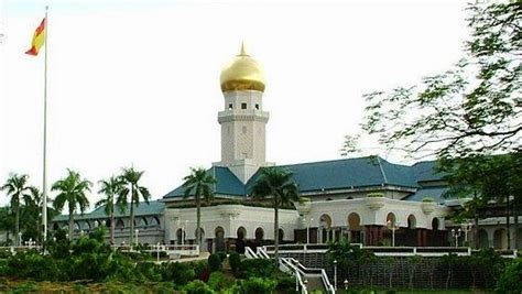 5 living former menteris besar. Maharum Bugis Syah (MBS): Istana Selangor Akan Umumkan ...