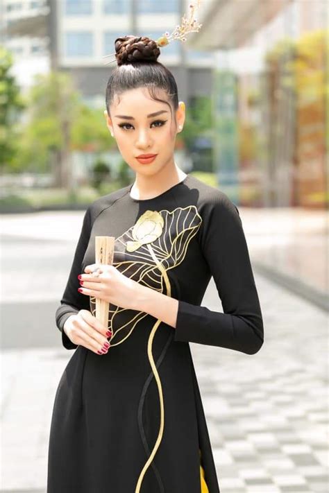 Nguyễn trần khánh vân (sinh ngày 25 tháng 2, năm 1995 tại thành phố hồ chí minh) là một hoa hậu, người mẫu, diễn viên và mc người việt nam. Nguyễn Trần Khánh Vân (VIETNAM 2020) - Page 2