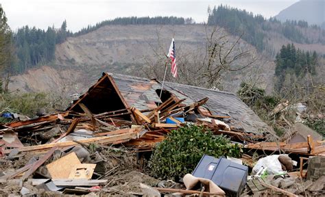 Mudslide Rescue Workers Find Two More Bodies The Washington Post