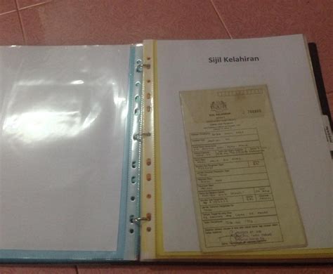 Jadi, penemuduga tak perlu selak atau keluarkan dari fail untuk baca mukasurat belakang. Gadis Ni Ajar Cara Susun Fail Mengikut Piawaian Yang ...