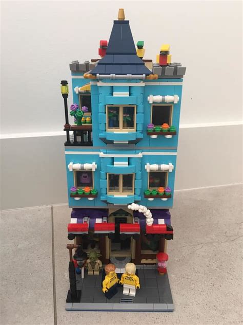 Lego 31105 creator townhouse toy store brand new sealed for kids christmas gift. LEGO MOC 31105 Townhouse Toy Store modular in 16studs wide ...