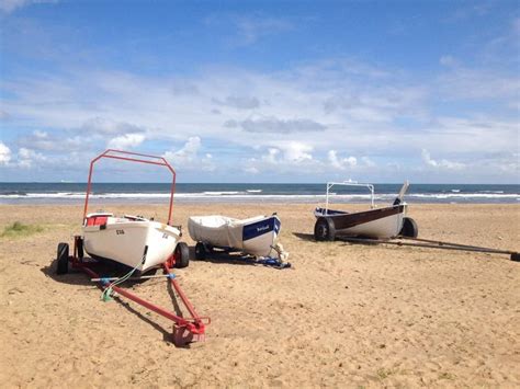 Mark richard hobson (1969 eylül 2 doğumlu) bir i̇ngiliz olan çılgınlığı katil dört kişinin ölümüne kuzey yorkshire , england 2004. Mark Morton on (With images) | Seaside resort, North yorkshire