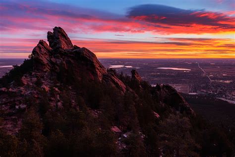 Fiery Sunrise In The Flatirons The Photography Blog Of