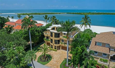 Magnificent Beach Home In Prestigious In Marco Island Florida United