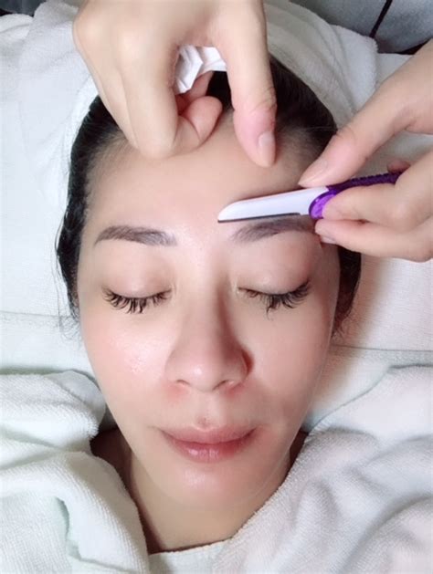 hydro exfoliating facial treatment allure beauty singapore