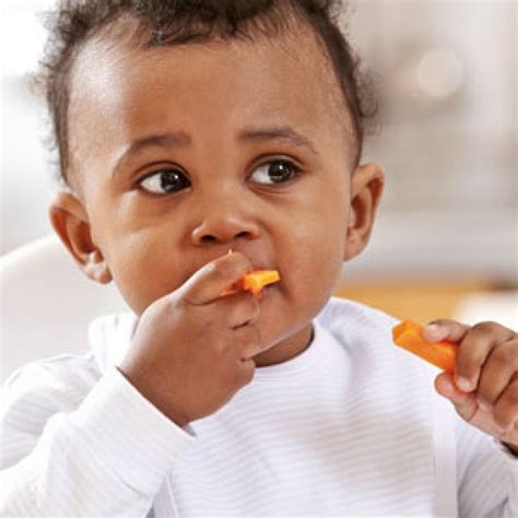 Baby Feeding Tips: 4- to 6-months | Parenting