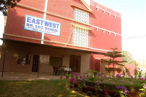 East West Public School Daniyapur Rampur Admission Fee Affiliation