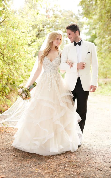 Princess Cut Wedding Dress With Layered Tulle Skirt Martina Liana Wedding Dresses