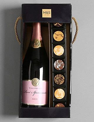 Wine and chocolate gift not only come with impeccable taste but also have many health benefits. The Collection Pink Sparkling Wine & Chocolates Gift Set ...