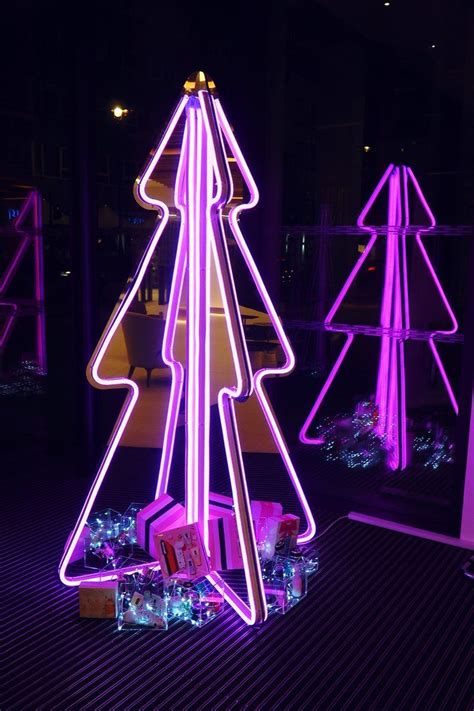 I Designed A Neon Xmas Tree For EstÉe Lauder — Sarah Akwisombe