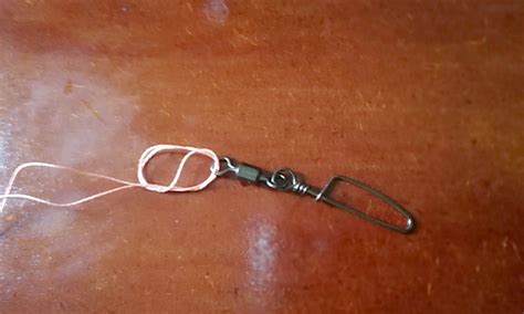 Satu simpulan tali yang mudah yang biasa digunakan untuk sebagai ikatan di hujung. Cara Mudah Buat Ikatan Tali Braided Terkuat - Umpan