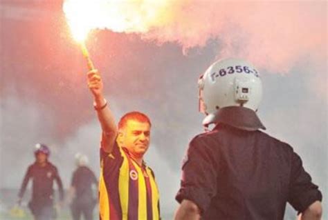 Kendisi beşiktaş'a diğer dağ gibi teklifleri reddedip aşık olarak gelenler kervanına dahil oldu. Fenerbahce Ultras — #fenerbahce #galatasaray #besiktas # ...