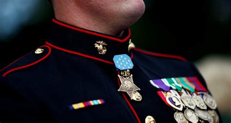How To Wear A Marine Corps Dress Uniform Our Everyday Life