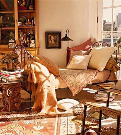 25 Insanely Cozy Ways To Decorate Your Bedroom For Fall Fall Bedroom
