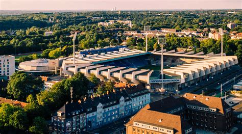 Wurde der der sponsor des vfl erhielt die namensrechte für 10 jahre, sodass in dieser zeit das stadion als. VfL Bochum plant im Stadion-Umbauarbeit mit Getränke- und ...