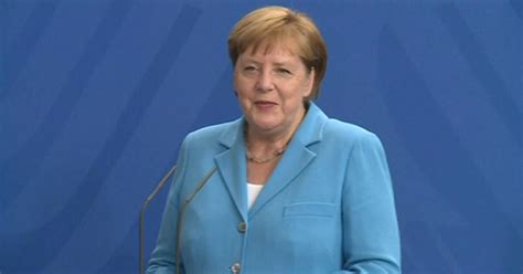 Angela Merkel Bleibt Beliebteste Politikerin In Deutschland Gmxch