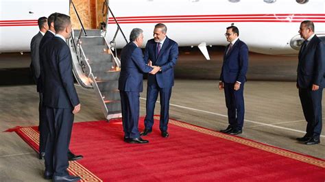 Turkish Foreign Minister Arrives In Erbil