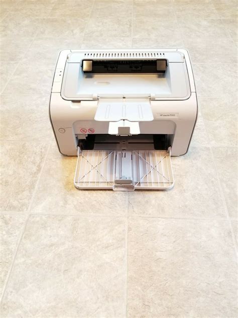 This limited version is only available in belgium, portugal, spain, russia, italy, and the netherlands. HP LASERJRT P1005 WORKGROUP LASER PRINTER