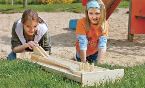 Holzspielzeug selber machen ohne drechselbank mit einer lochsäge lassen sich aber nicht nur scheiben herstellen: Die besten 25+ Holzspielzeug selber bauen Ideen auf ...