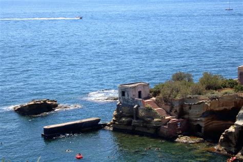 Gaiola Island In Italy A Cursed Little Paradise From The