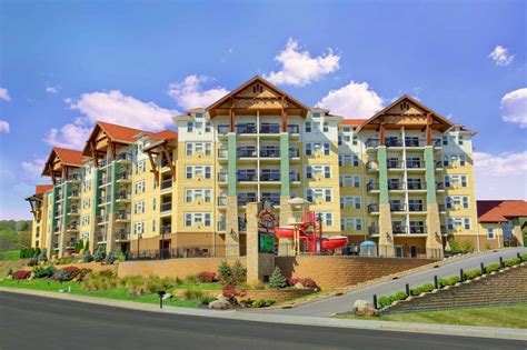 Pigeon Forge Condos Cherokee Lodge Condos For Rent