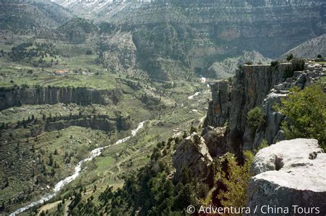 Die republik libanon ist ein kleines land im nahen osten. Libanon - země cedrů - CK China Tours