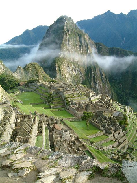 Archivoperu Machu Picchu Sunrise Wikipedia La Enciclopedia Libre