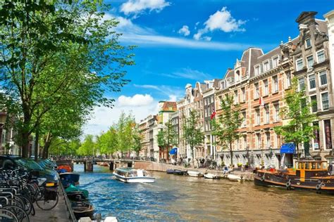 A Guide To Best Places To Stay In Amsterdam At Any Age
