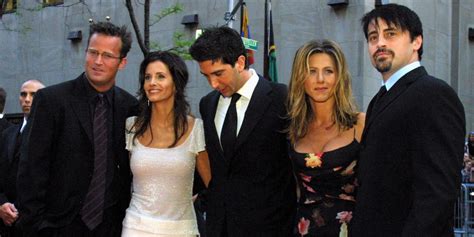 Friends Cast To Reunite During Two Hour Nbc Tribute Huffpost Uk