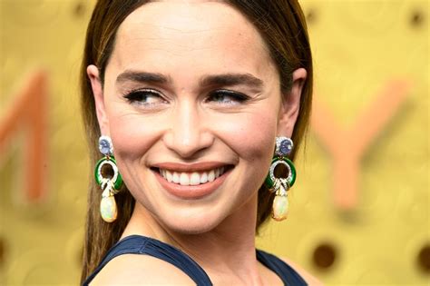 Emilia isobel euphemia rose clarke is an english actress. Emilia Clarke Sexy Tits in Cleavage (24 Photos) | #The Fappening