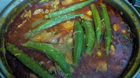 Masukkan air asam jawa dan garam secukup rasa sebelum tambah air. Resepi Ayam Masak Sos - Sedap dan Mudah ~ Makmal Informasi
