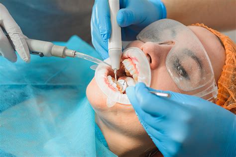 Kanal Tedavisi Ne Zaman Yapılır? - Gündoğay Ağız Ve Diş Sağlığı Polikliniği