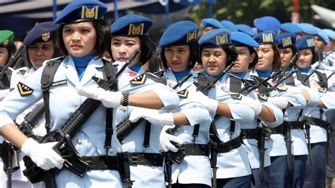 Foto Kisah Munculnya Tentara Tentara Wanita Di Tni Au