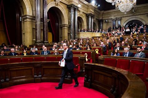 Spanish Judge Jails 5 Catalan Leaders In A Blow To Secessionist