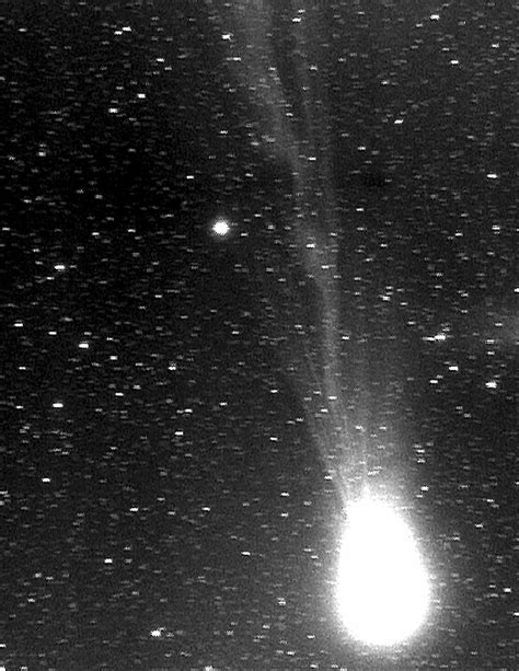 Comet Hyakutake Sky Gazing Largest Telescope Earth From Space