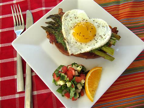 Choose the ppt/pptx and upload it to your google drive folder. Foodista | Recipes, Cooking Tips, and Food News | Open-Face Egg Sandwich with Bacon, Asparagus ...