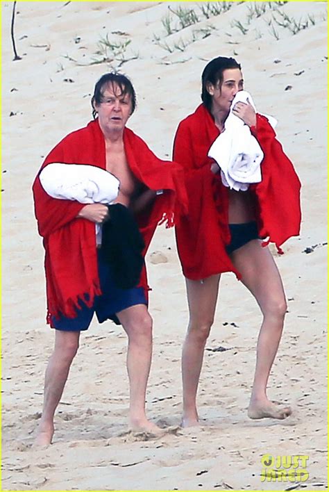 Photo Paul Mccartney Wife Nancy Shevell Shows Off Fit Body At 57 04