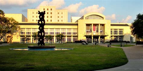 University Of Houston Admission 2022 Rankings Fees Courses At