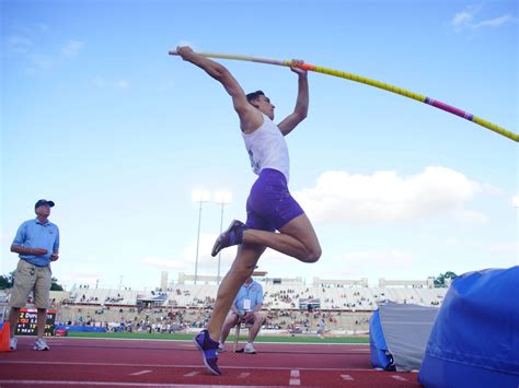 Lavillenie was 25 when he set the world record, while bubka was 29. LSU's record-setting pole vaulter Mondo Duplantis giving ...