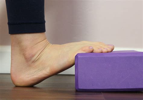 6 Easy Plantar Fasciitis Exercises To Release Foot Pain Fitness
