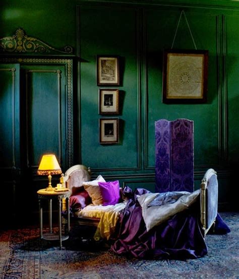 Eye For Design Decorating With The Purplegreen Combination